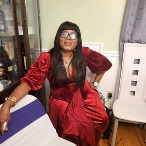 Meet your Posher, Siemou